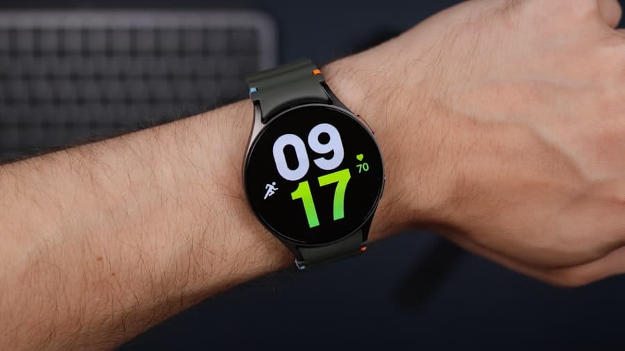Smartwatch am Handgelenk